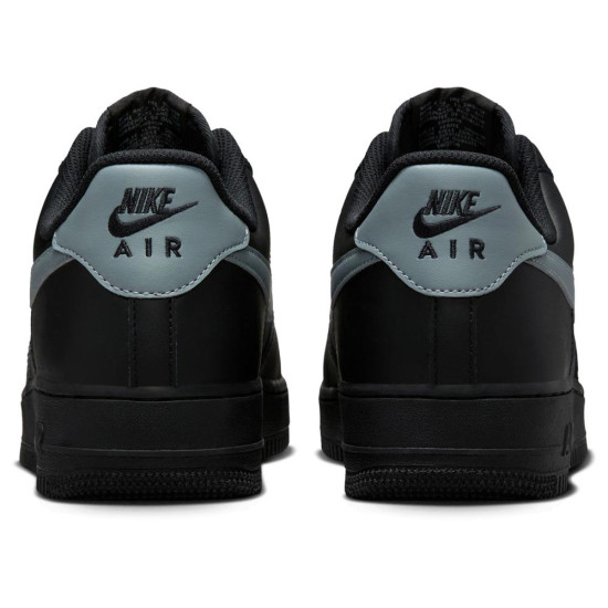Nike Air Force 1 '07